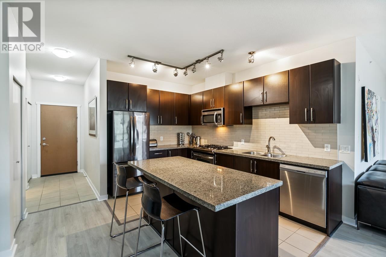 413 701 Klahanie Drive, Port Moody, British Columbia  V3H 5L6 - Photo 3 - R2991441