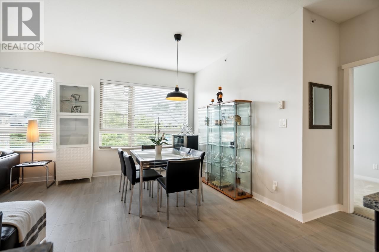413 701 Klahanie Drive, Port Moody, British Columbia  V3H 5L6 - Photo 8 - R2991441