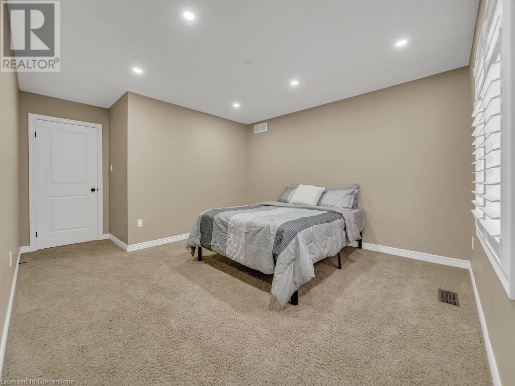 264 Evens Pond Crescent, Kitchener, Ontario  N2R 0B8 - Photo 34 - 40729822