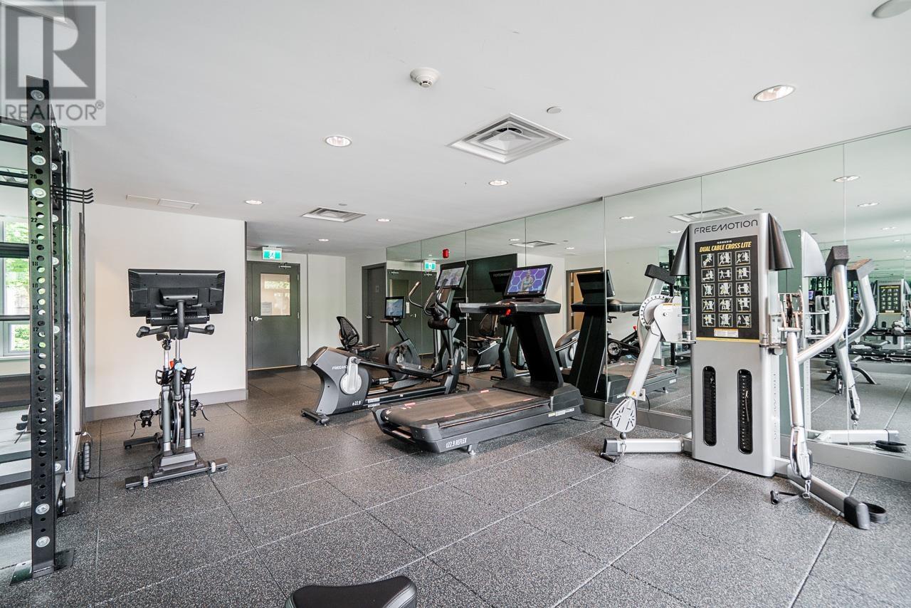 Listing Picture 37 of 39 : 406 4963 CAMBIE STREET, Vancouver / 溫哥華 - 魯藝地產 Yvonne Lu Group - MLS Medallion Club Member