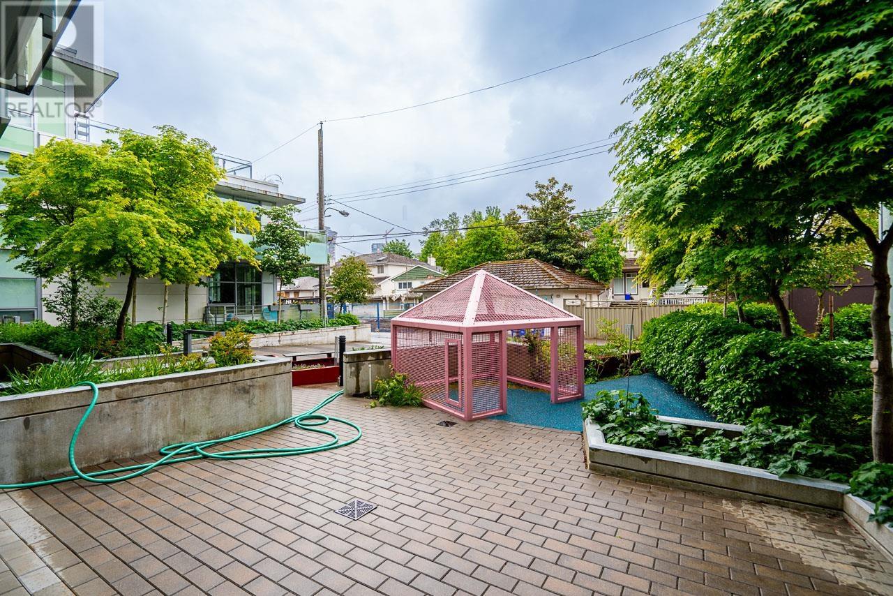 Listing Picture 39 of 39 : 406 4963 CAMBIE STREET, Vancouver / 溫哥華 - 魯藝地產 Yvonne Lu Group - MLS Medallion Club Member