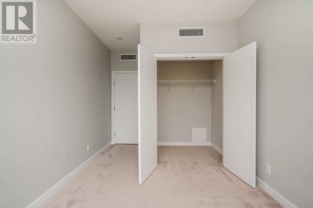 Listing Picture 32 of 39 : 406 4963 CAMBIE STREET, Vancouver / 溫哥華 - 魯藝地產 Yvonne Lu Group - MLS Medallion Club Member