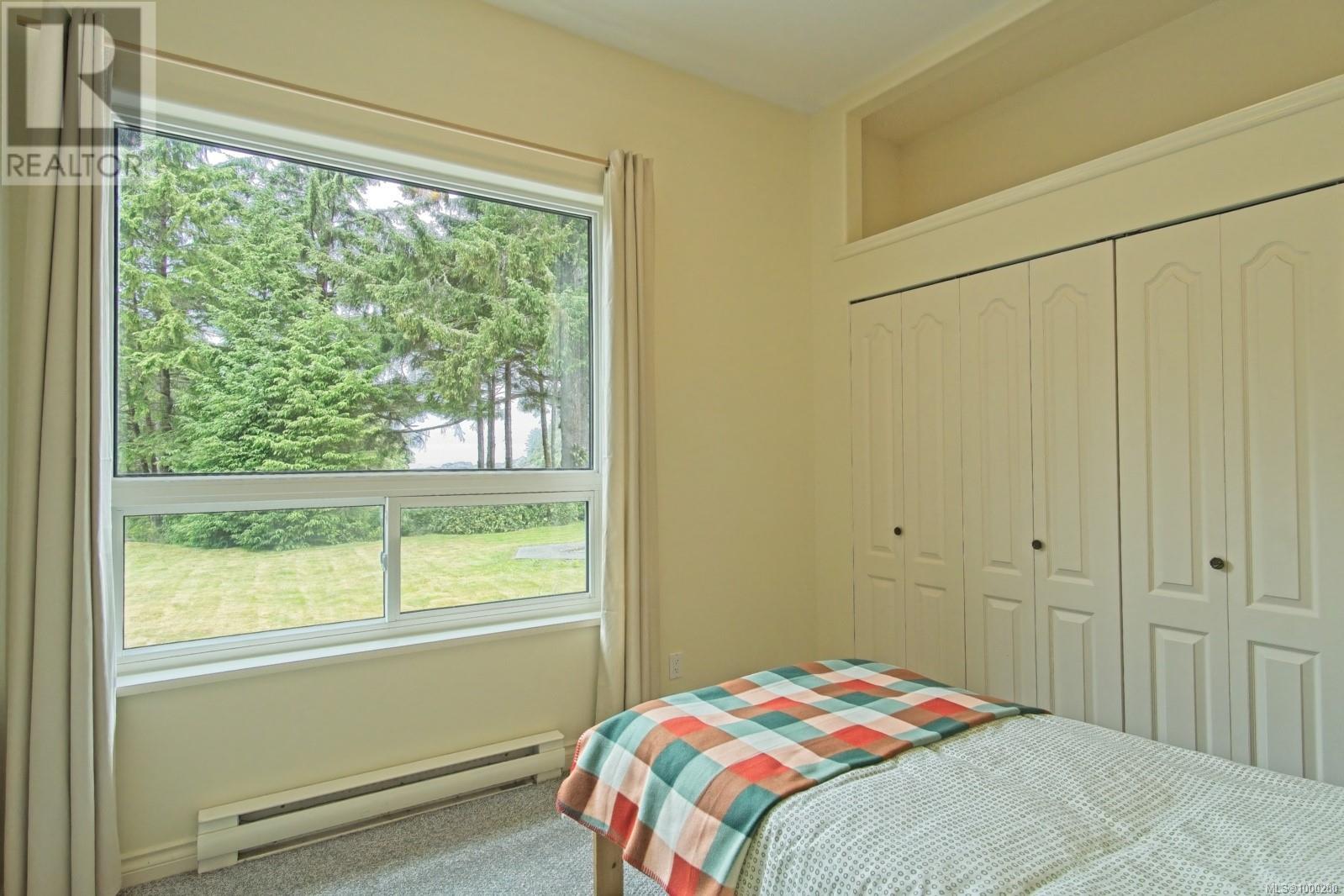 936 Amphitrite Pl, Ucluelet, British Columbia  V0R 3A0 - Photo 16 - 1000280