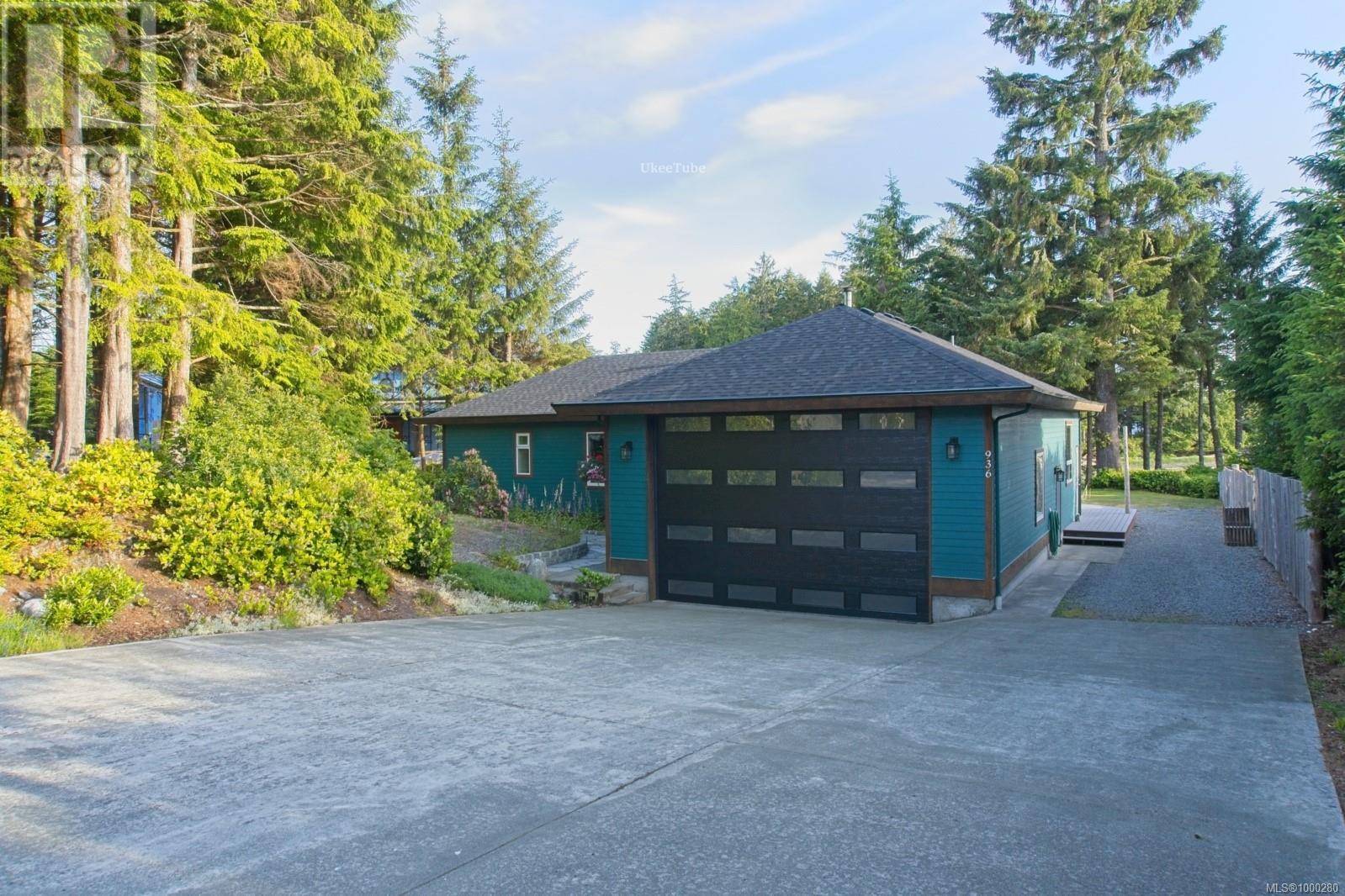 936 Amphitrite Pl, Ucluelet, British Columbia  V0R 3A0 - Photo 28 - 1000280