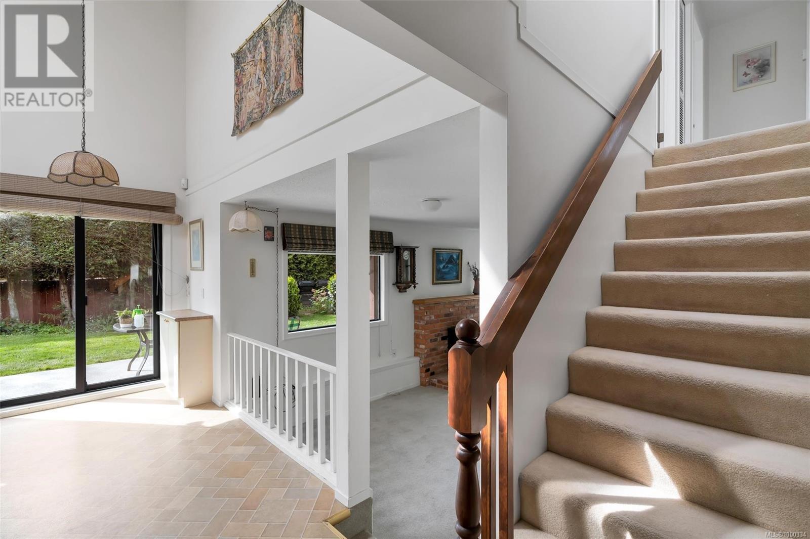 4370 Paramont Pl, Saanich, British Columbia  V8N 5V6 - Photo 15 - 1000334