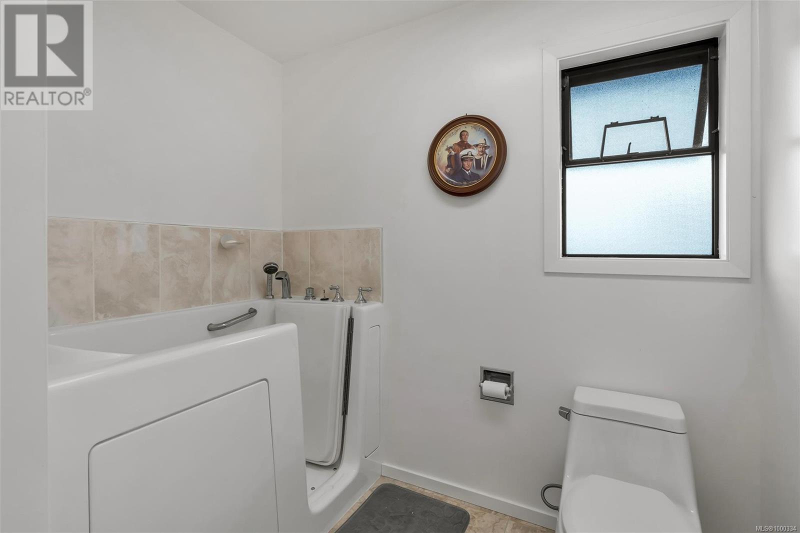 4370 Paramont Pl, Saanich, British Columbia  V8N 5V6 - Photo 31 - 1000334