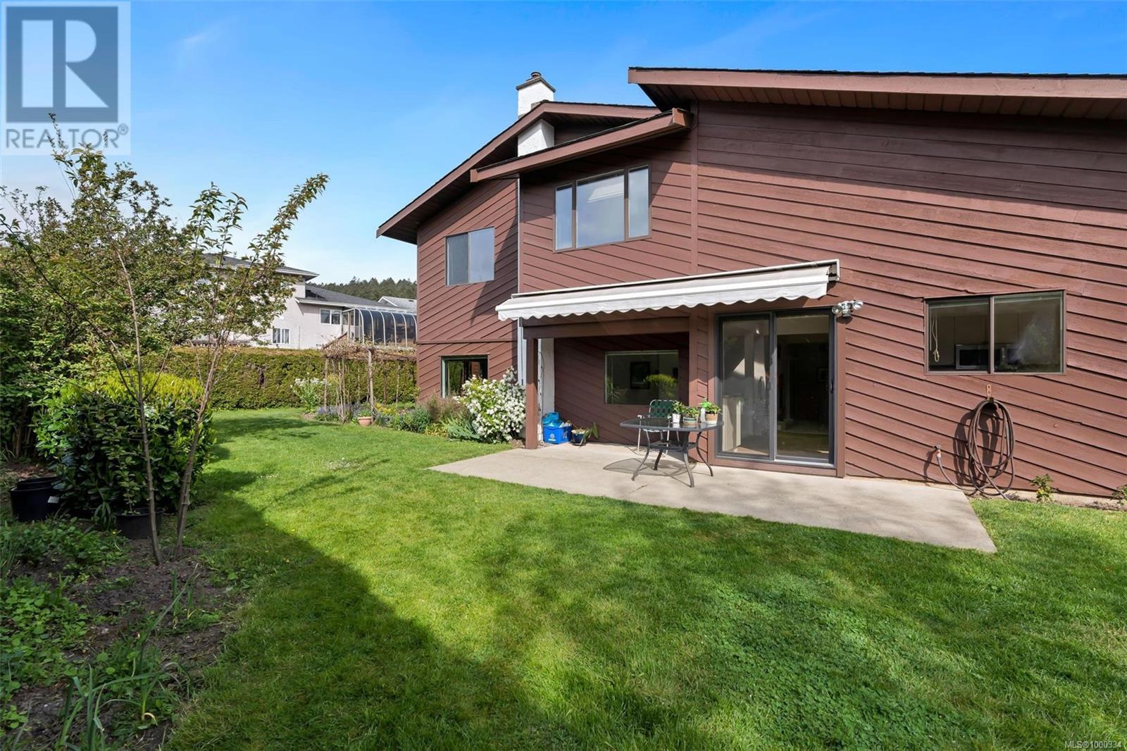 4370 Paramont Pl, Saanich, British Columbia  V8N 5V6 - Photo 35 - 1000334