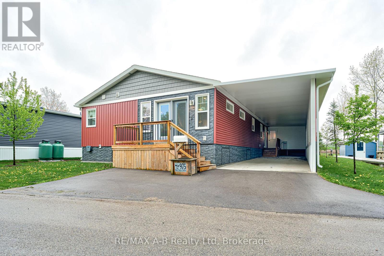 975 - 316489 31st Line, Zorra, Ontario  N0J 1J0 - Photo 2 - X12155983