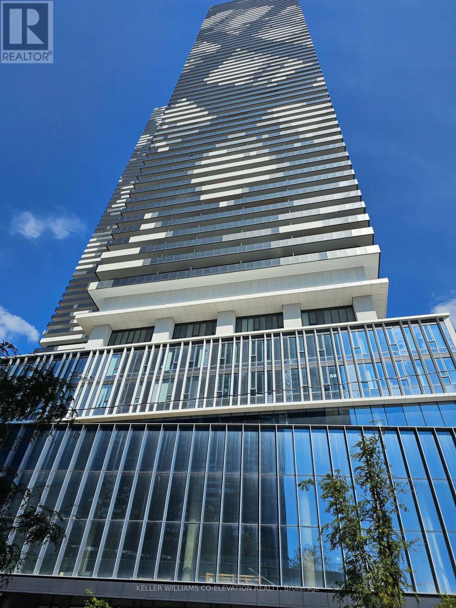 6107 - 138 Downes Street S, Toronto, Ontario  M5E 0E4 - Photo 1 - C12155527