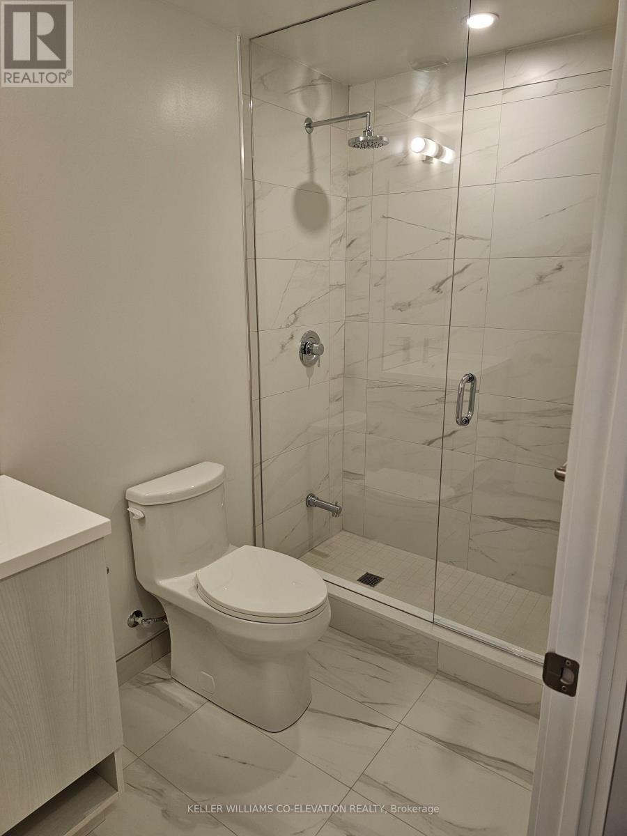 6107 - 138 Downes Street S, Toronto, Ontario  M5E 0E4 - Photo 15 - C12155527