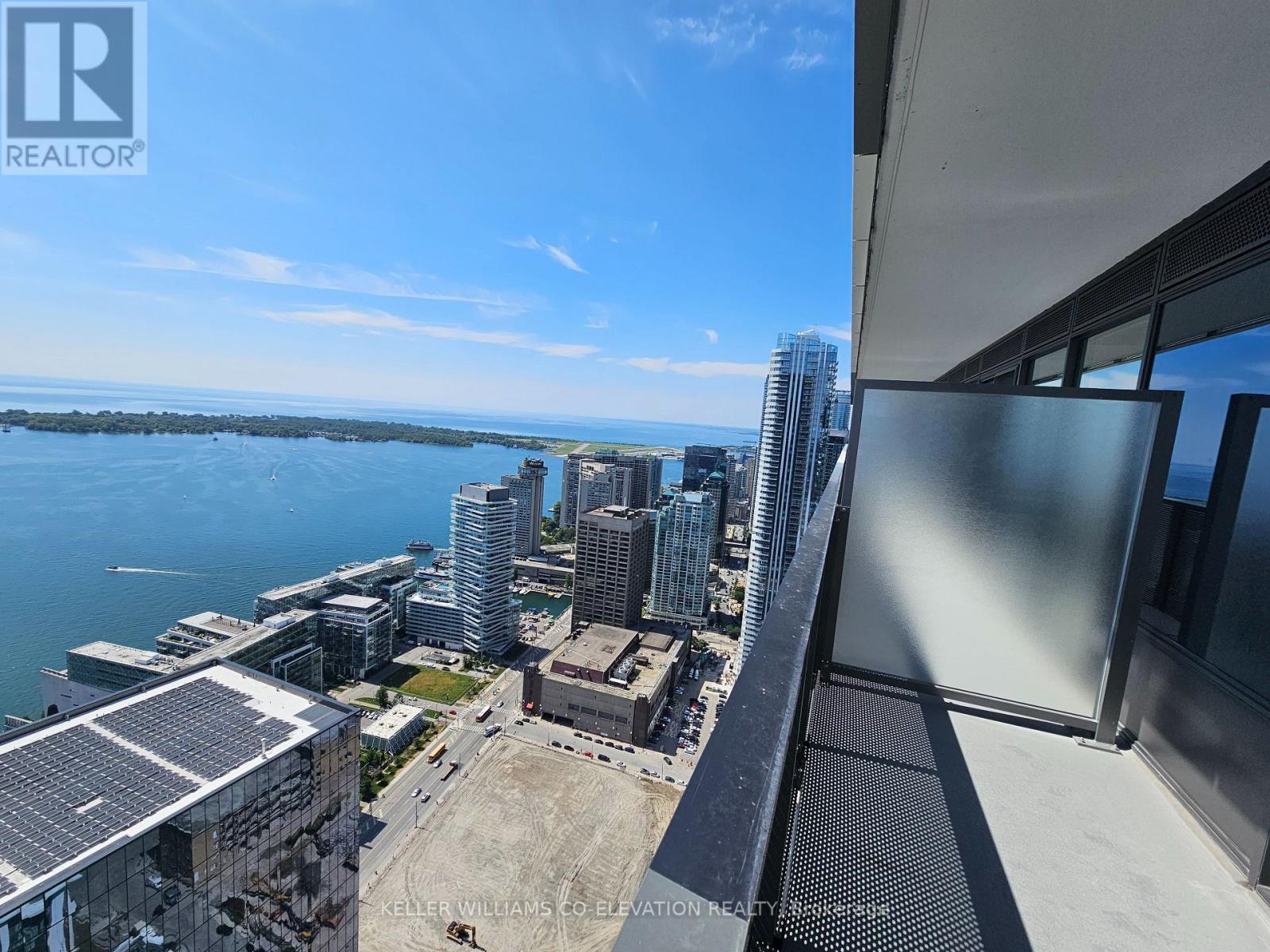 6107 - 138 Downes Street S, Toronto, Ontario  M5E 0E4 - Photo 24 - C12155527