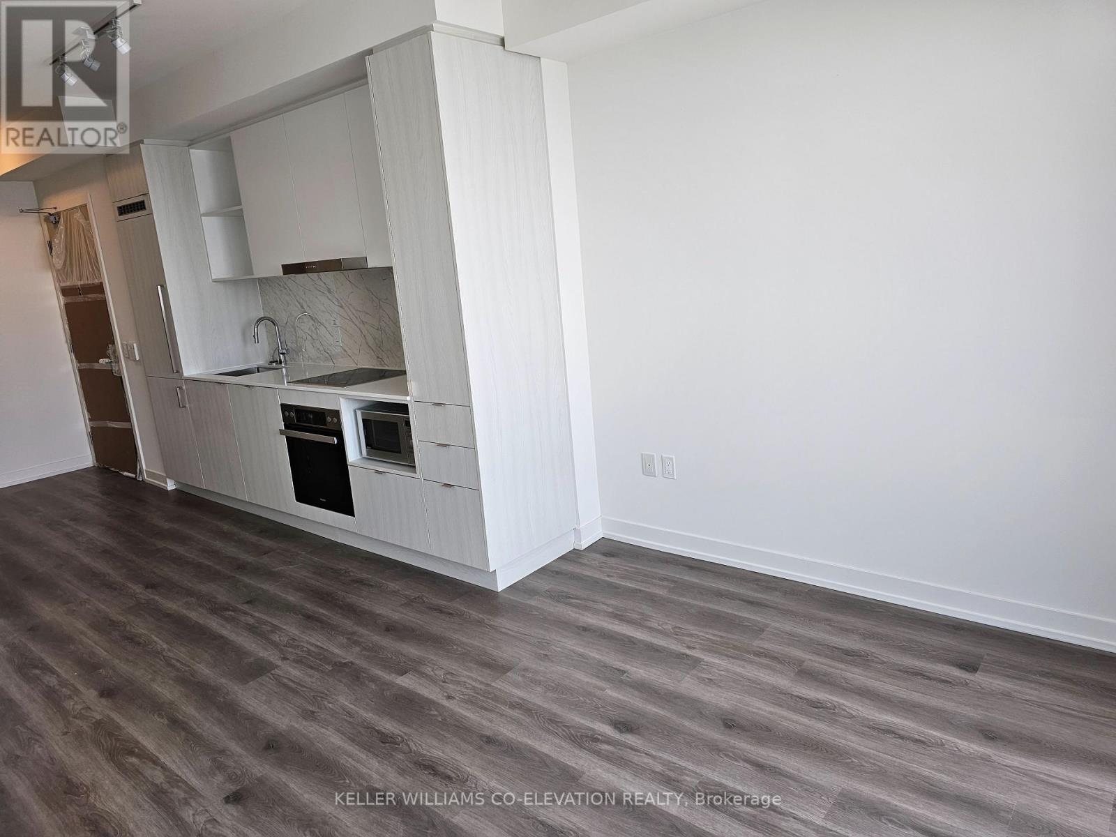 6107 - 138 Downes Street S, Toronto, Ontario  M5E 0E4 - Photo 5 - C12155527