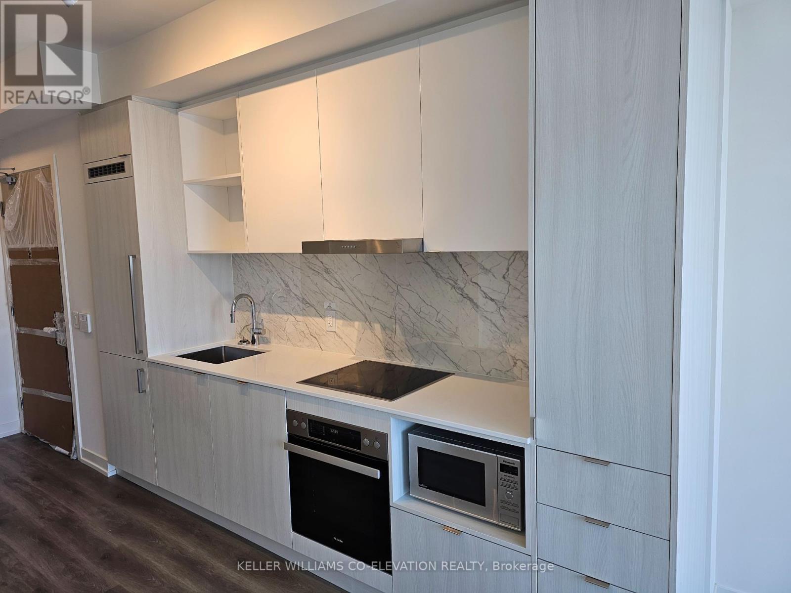 6107 - 138 Downes Street S, Toronto, Ontario  M5E 0E4 - Photo 7 - C12155527