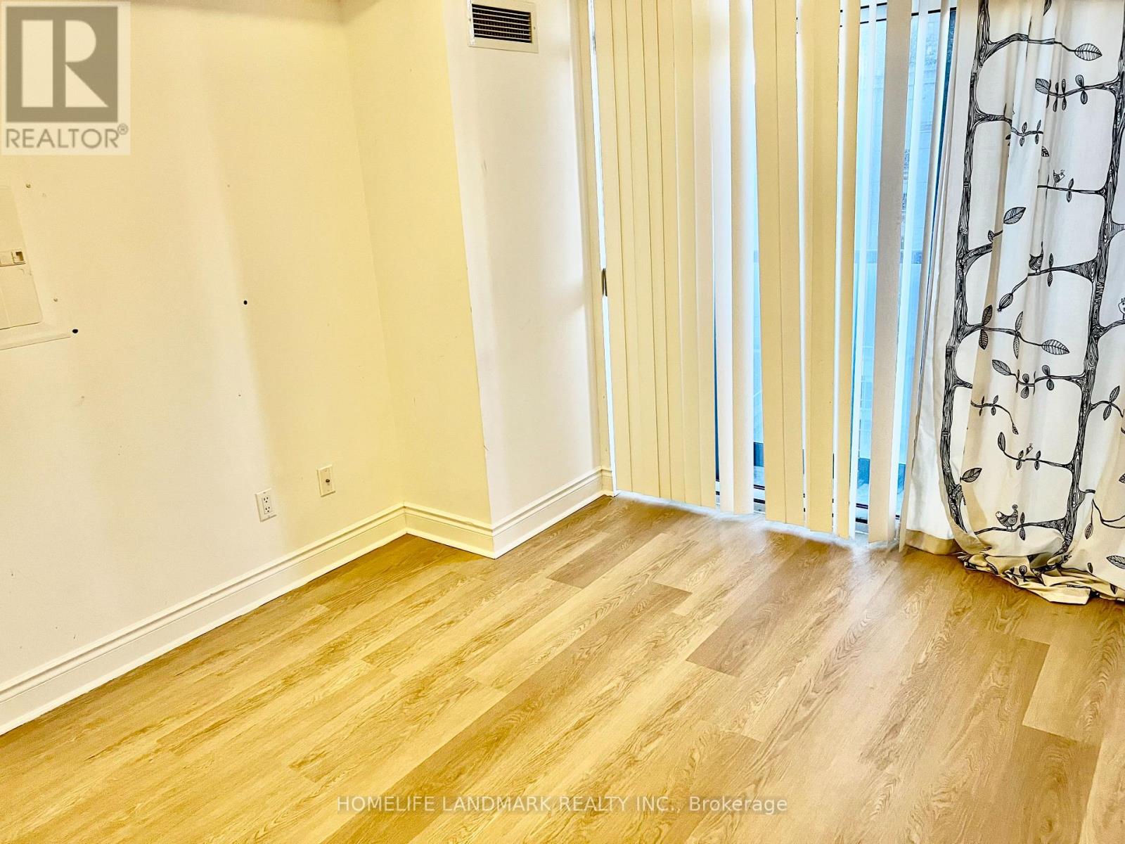 806 - 10 Northtown Way, Toronto, Ontario  M2N 7L4 - Photo 10 - C12155948