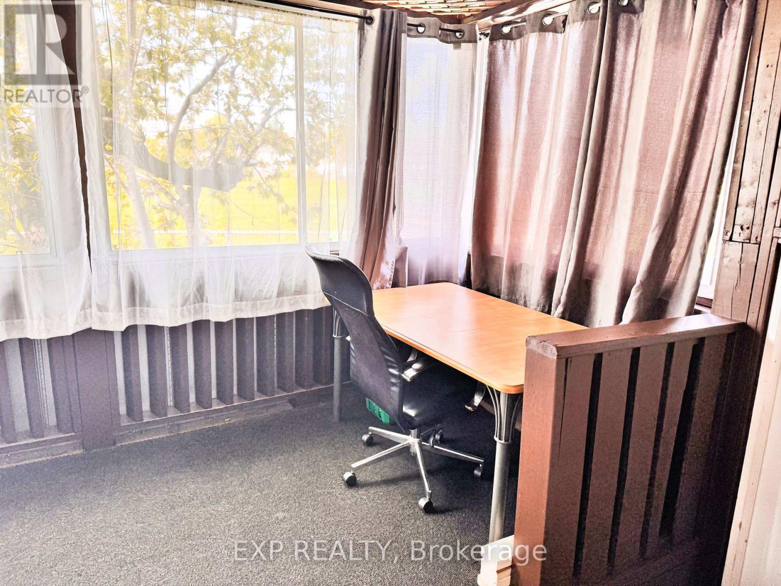 134 Dolores Road, Toronto, Ontario  M3L 2K8 - Photo 5 - W12155943
