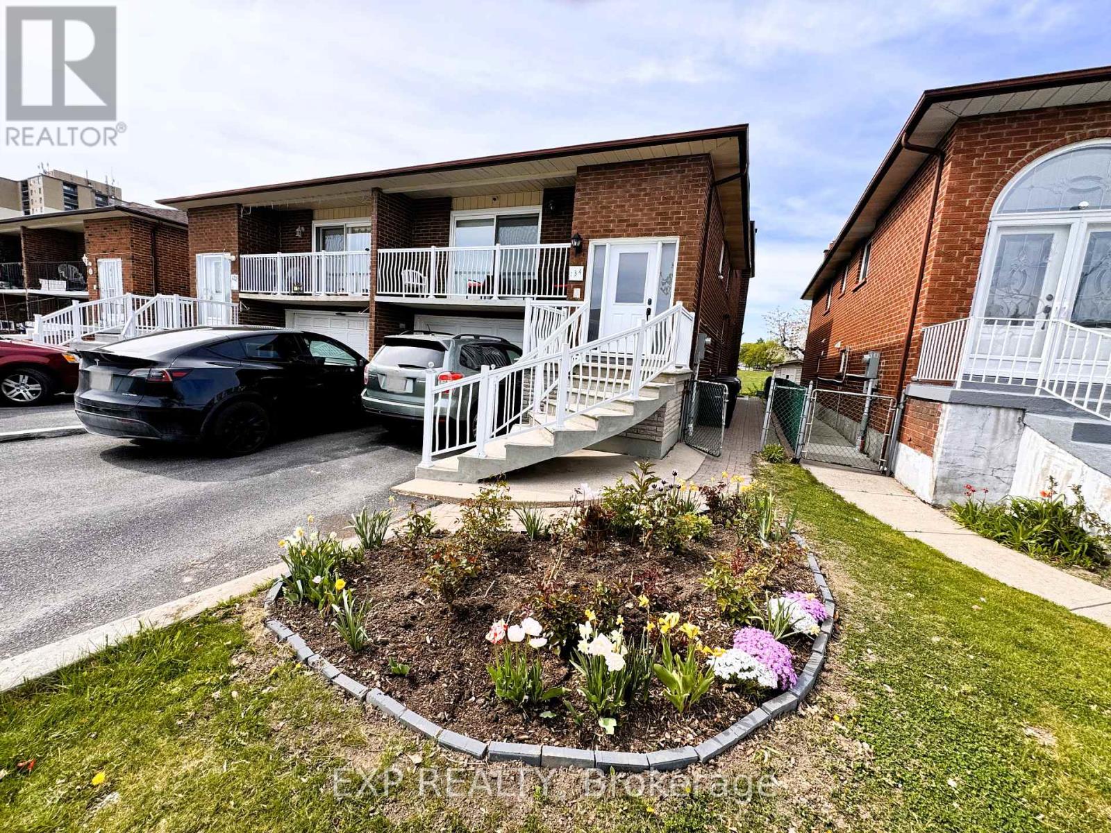 134 Dolores Road, Toronto, Ontario  M3L 2K8 - Photo 1 - W12155943