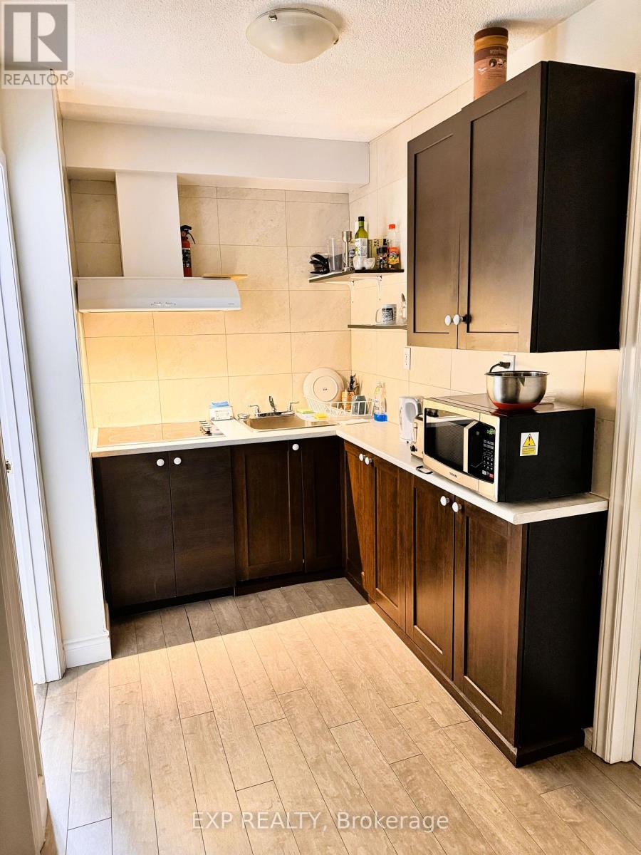 134 Dolores Road, Toronto, Ontario  M3L 2K8 - Photo 7 - W12155943