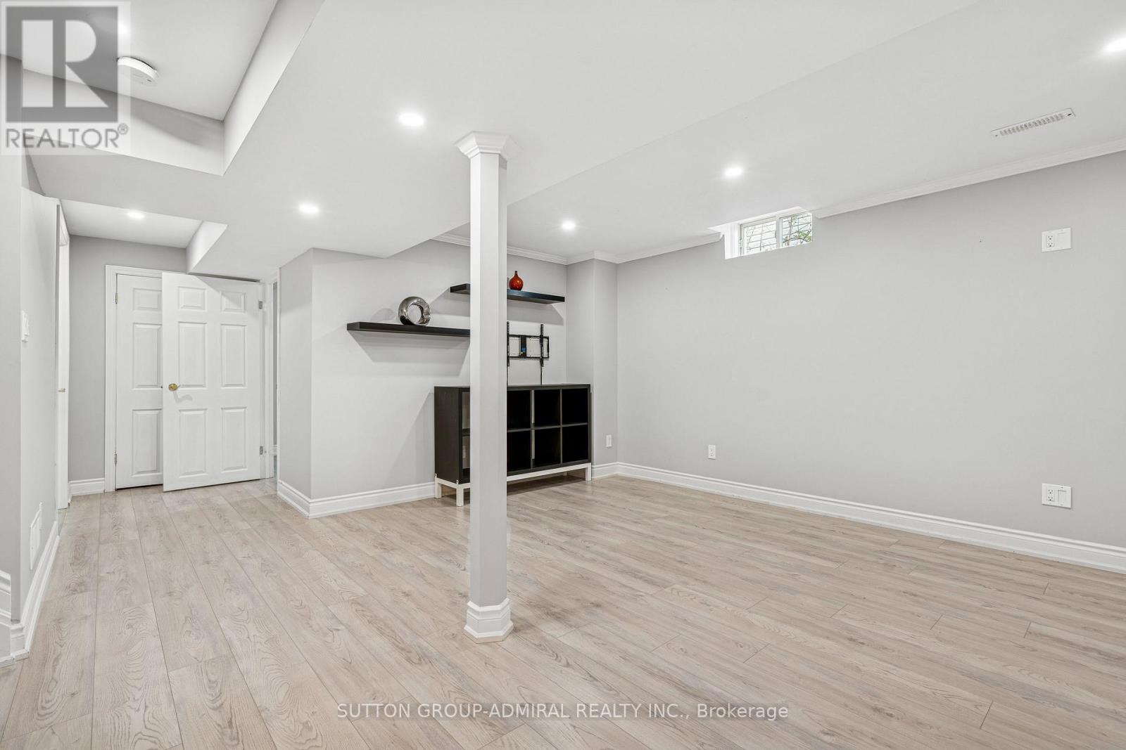 39 Churchland Drive, Barrie, Ontario  L4N 8P9 - Photo 33 - S12135328