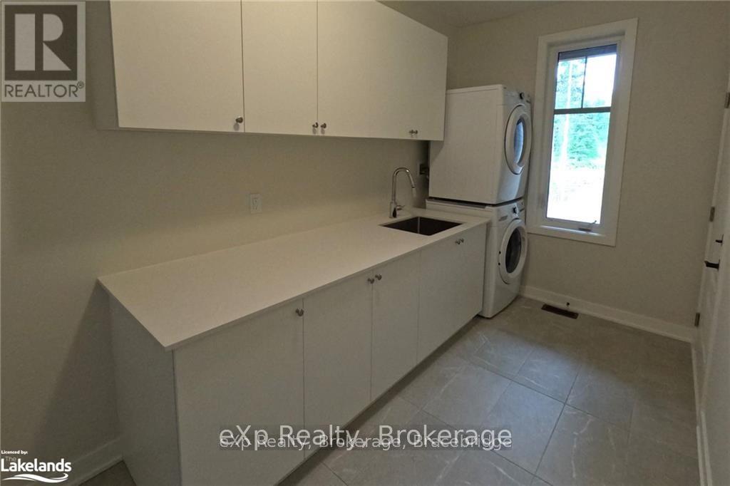 1052 Greensview Drive, Lake Of Bays (Franklin), Ontario  P1H 0K1 - Photo 19 - X12154354