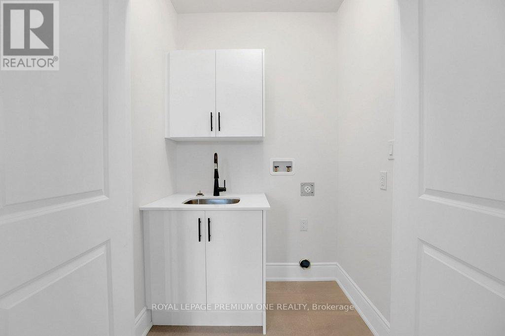 4 Anne Mckee Street, Caledon, Ontario  L7C 4M8 - Photo 34 - W12155971