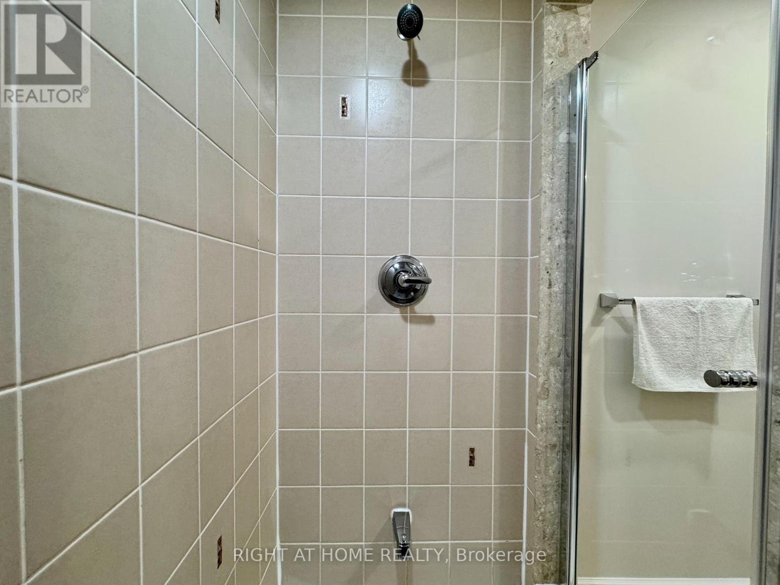 Basement - 7279 Barbara Ann Court, Mississauga, Ontario  L5W 0C1 - Photo 24 - W12155981