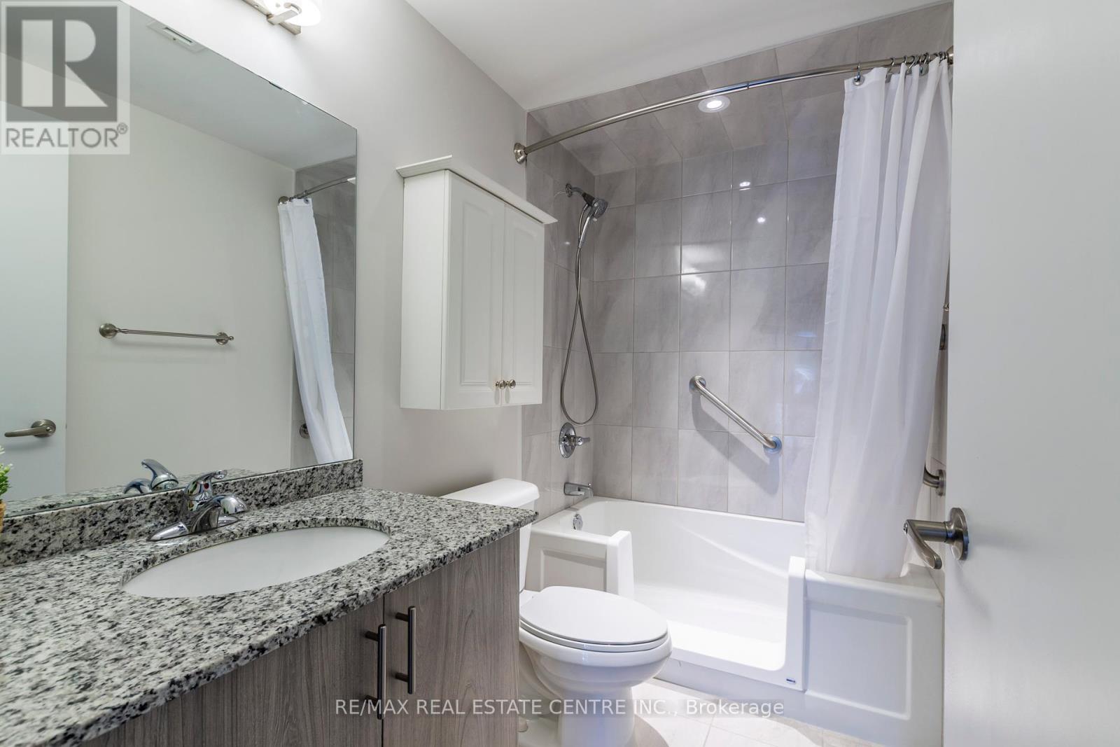 213 - 16 Markle Crescent, Hamilton (Ancaster), Ontario  L9G 0H4 - Photo 26 - X12156002