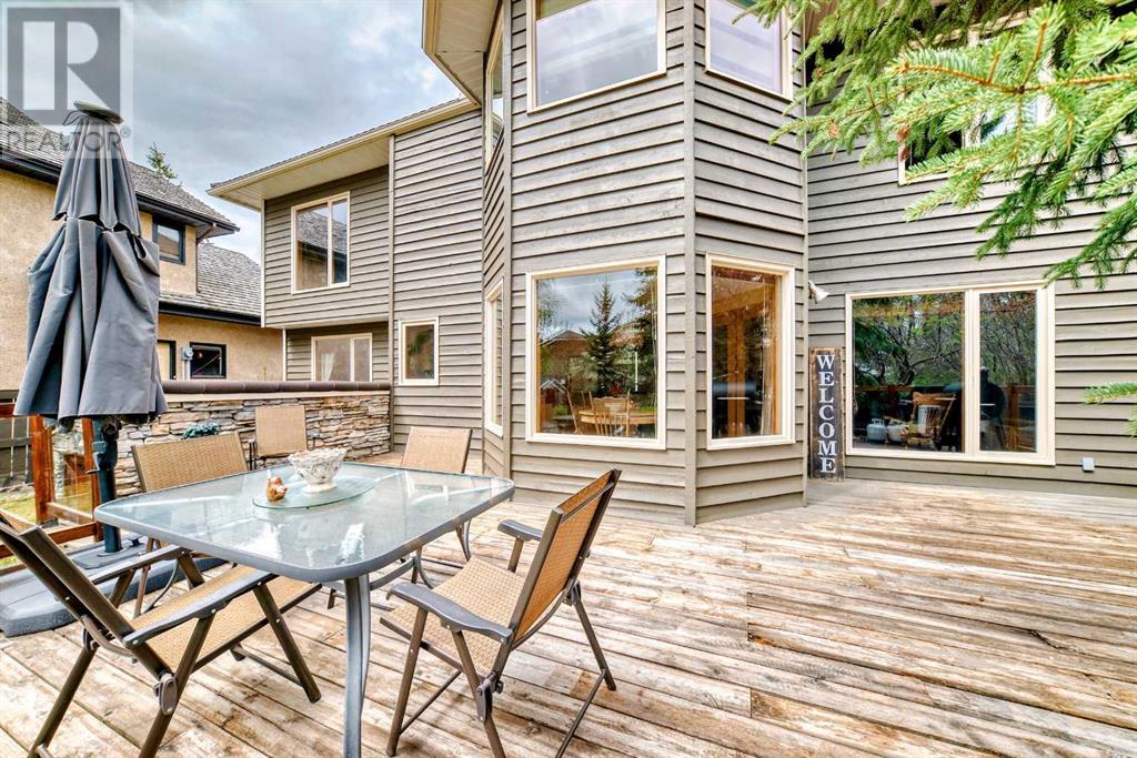 92 Oakmount Court Sw, Calgary, Alberta  T2V 5V8 - Photo 42 - A2222110