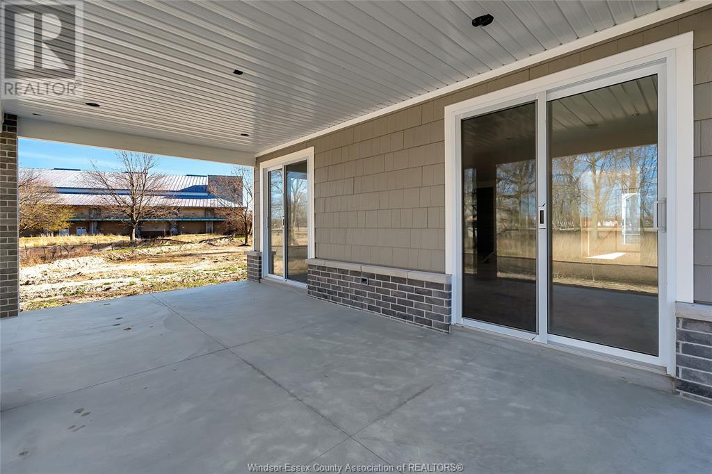 31 Sandcastle, Amherstburg, Ontario  N9V 0J2 - Photo 4 - 25012359