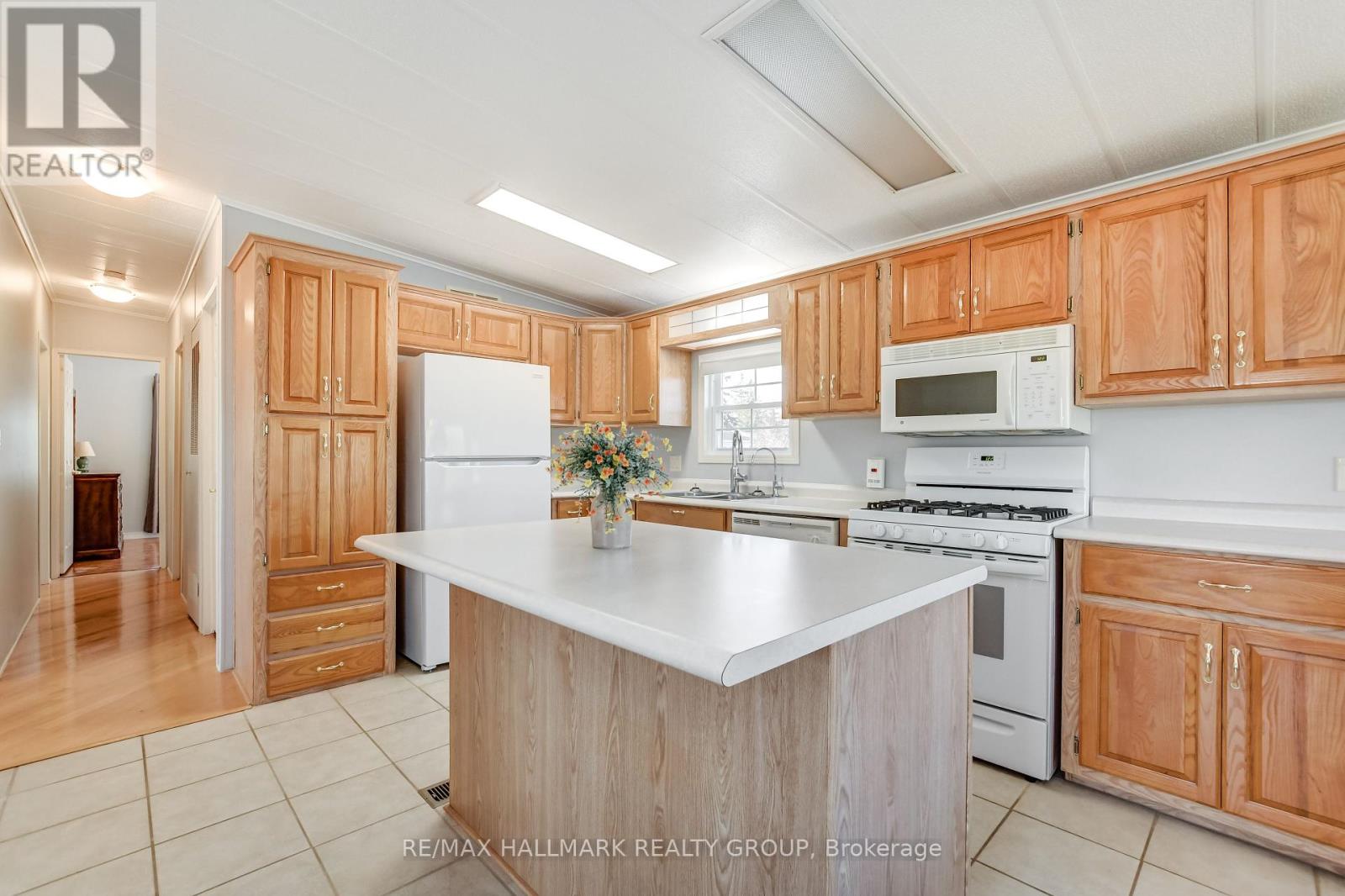 12 Seaborne Private, Ottawa, Ontario  K0A 1B0 - Photo 12 - X12156014