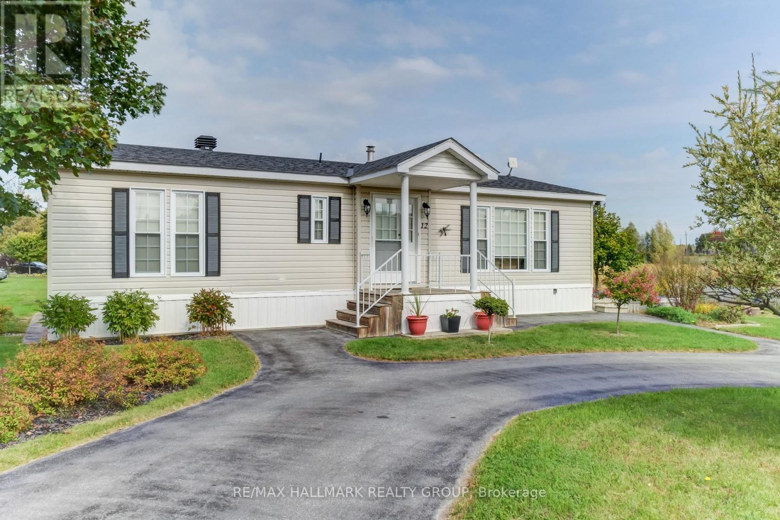 12 Seaborne Private, Ottawa, Ontario  K0A 1B0 - Photo 3 - X12156014