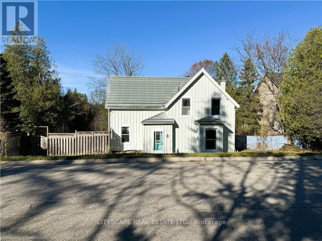 180 Carroll Street, Guelph/eramosa, Ontario  N0B 2K0 - Photo 2 - X12156009