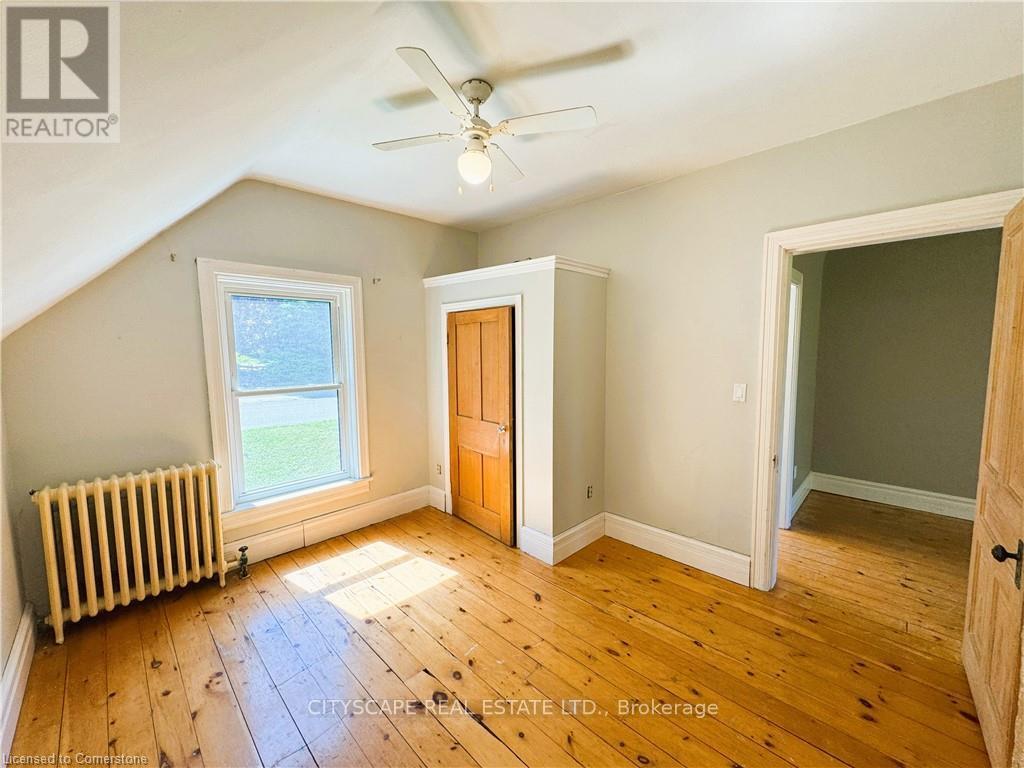 180 Carroll Street, Guelph/eramosa, Ontario  N0B 2K0 - Photo 23 - X12156009