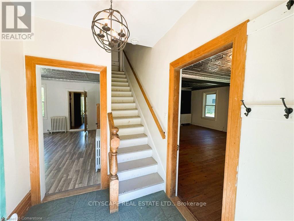 180 Carroll Street, Guelph/eramosa, Ontario  N0B 2K0 - Photo 8 - X12156009