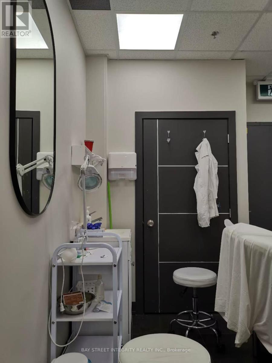 123 B - 372 Hwy 7 E, Richmond Hill, Ontario  L4B 0C6 - Photo 6 - N12097092