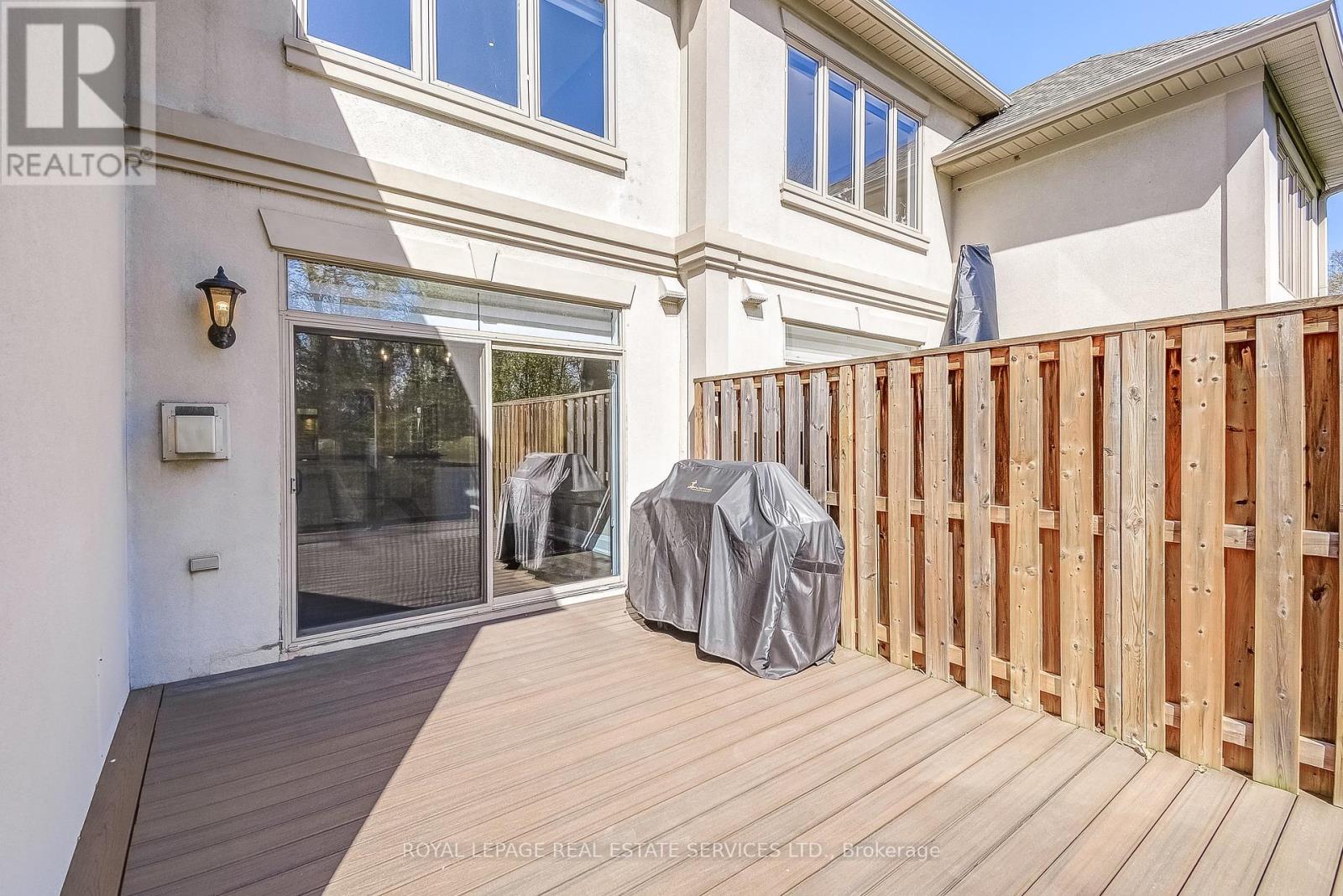 11 - 2400 Neyagawa Boulevard, Oakville, Ontario  L6H 7P5 - Photo 14 - W12140135