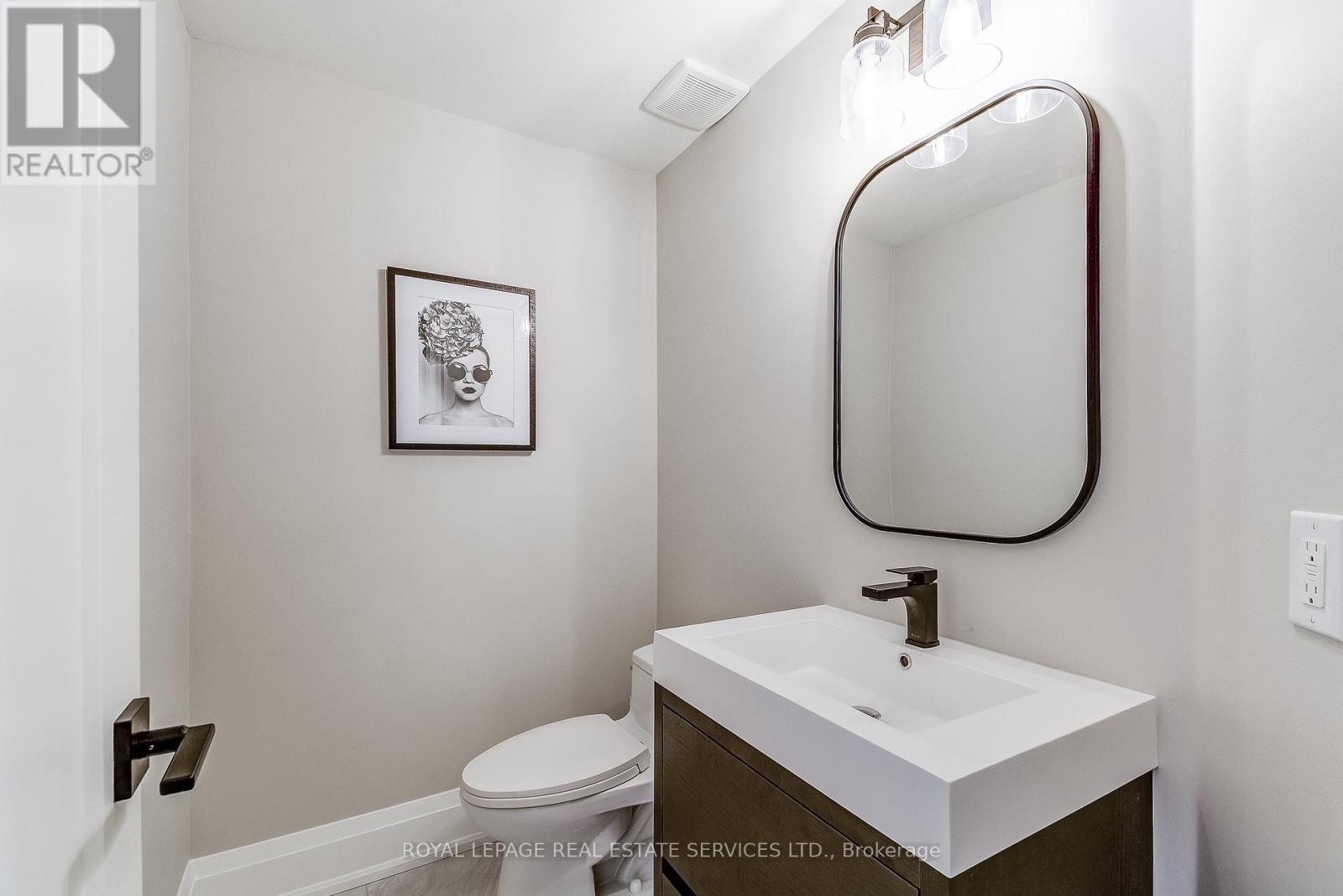 11 - 2400 Neyagawa Boulevard, Oakville, Ontario  L6H 7P5 - Photo 21 - W12140135