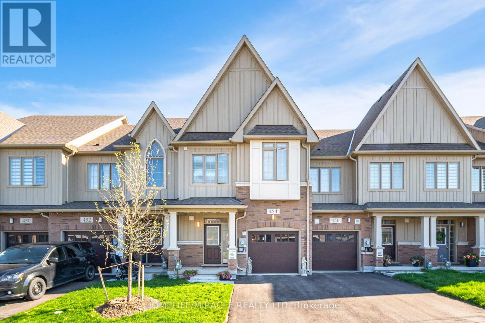 454 Adelaide Street, Wellington North, Ontario  N0G 1A0 - Photo 2 - X12154052