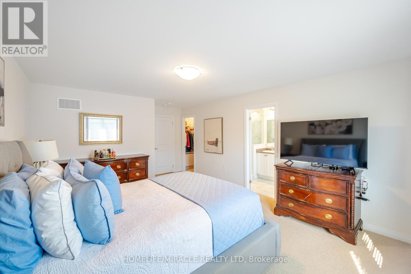 454 Adelaide Street, Wellington North, Ontario  N0G 1A0 - Photo 21 - X12154052