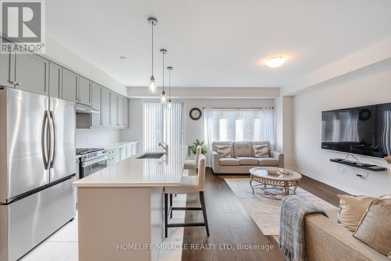 454 Adelaide Street, Wellington North, Ontario  N0G 1A0 - Photo 8 - X12154052