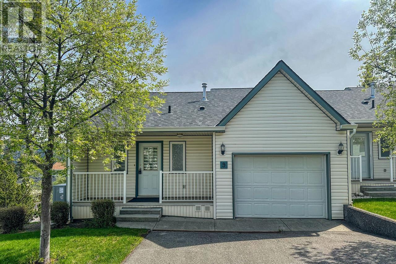 9 11 EAGLE CRESCENT, Williams Lake, British Columbia