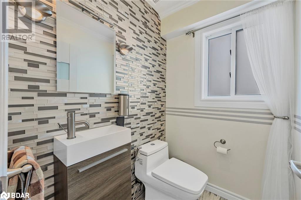 15 Black Willow Drive, Barrie, Ontario  L4N 9M2 - Photo 7 - 40729840