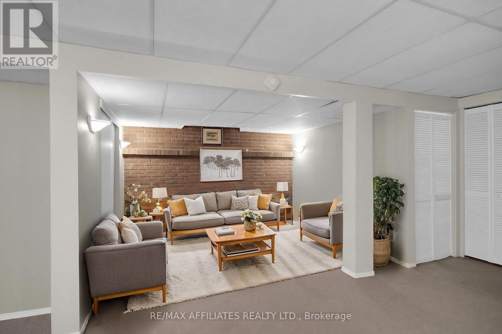 312 Mountbatten Avenue, Ottawa, Ontario  K1H 5W3 - Photo 20 - X12156046