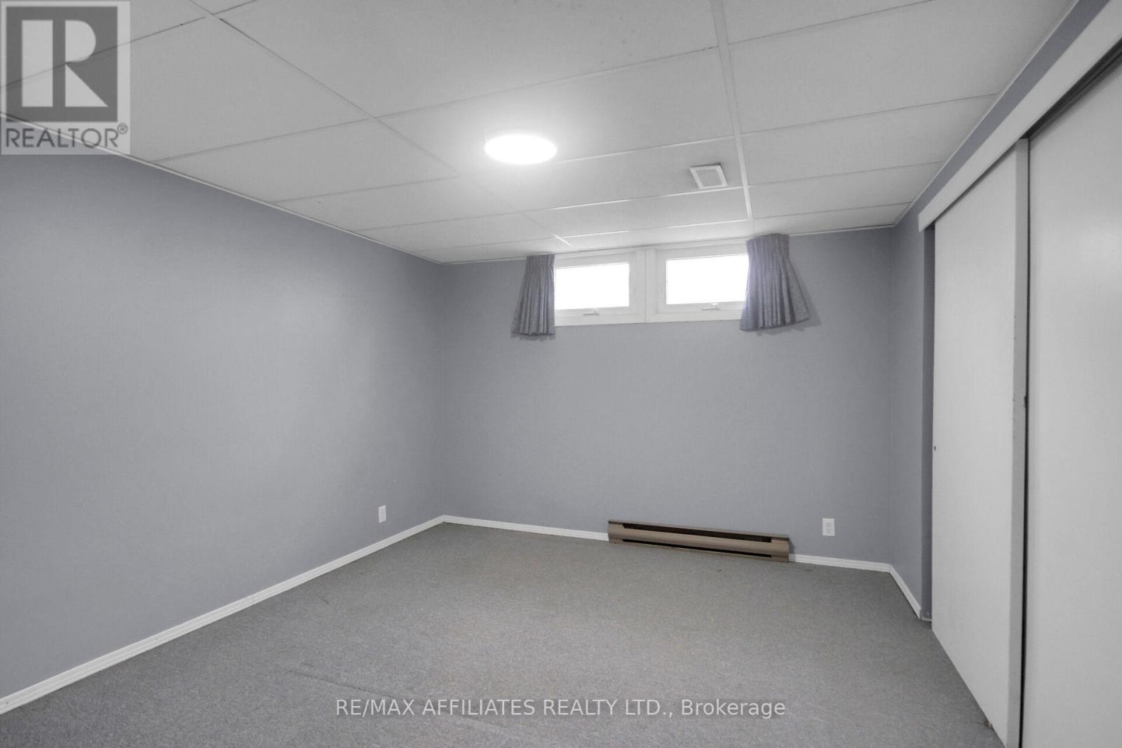 312 Mountbatten Avenue, Ottawa, Ontario  K1H 5W3 - Photo 23 - X12156046