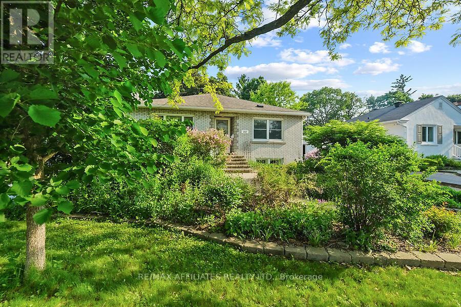 312 Mountbatten Avenue, Ottawa, Ontario  K1H 5W3 - Photo 27 - X12156046