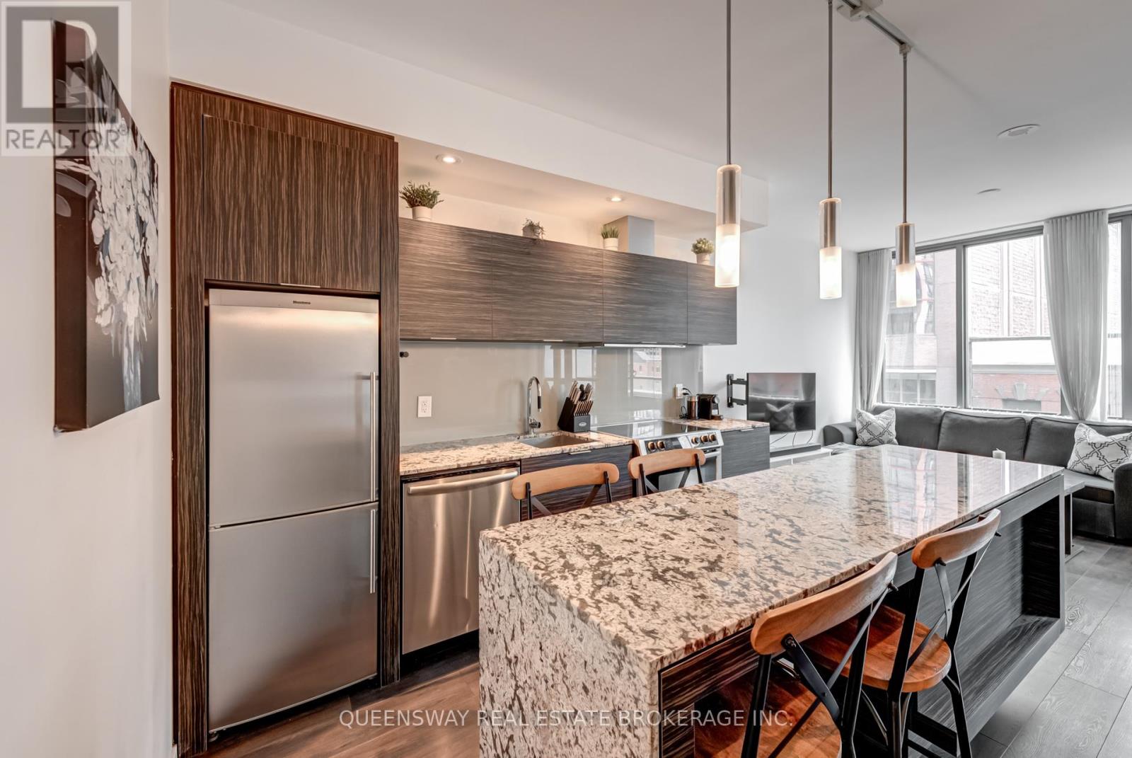 509 - 8 Charlotte Street, Toronto, Ontario  M5V 0K4 - Photo 9 - C12156040