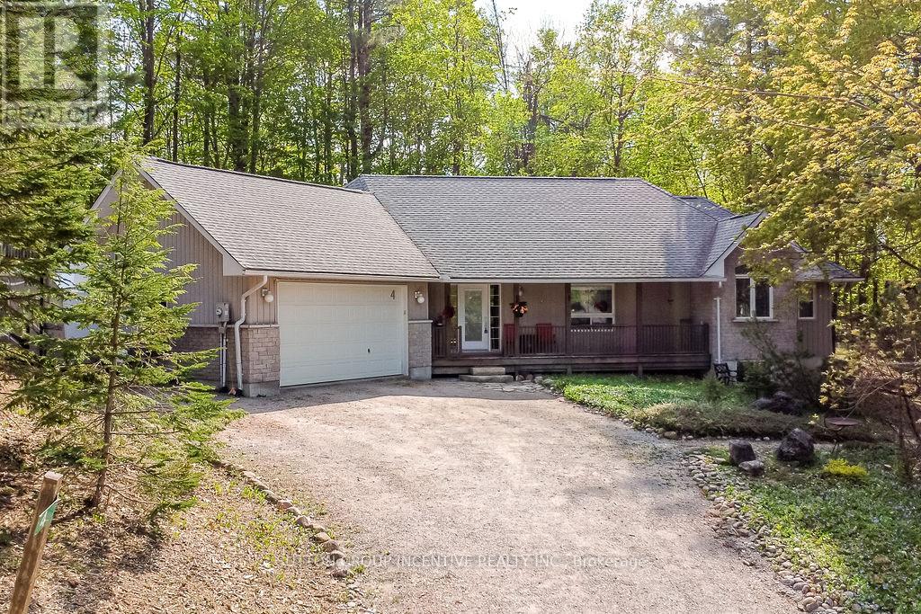 Property at 4 COUNTRY CLUB LANE image 1