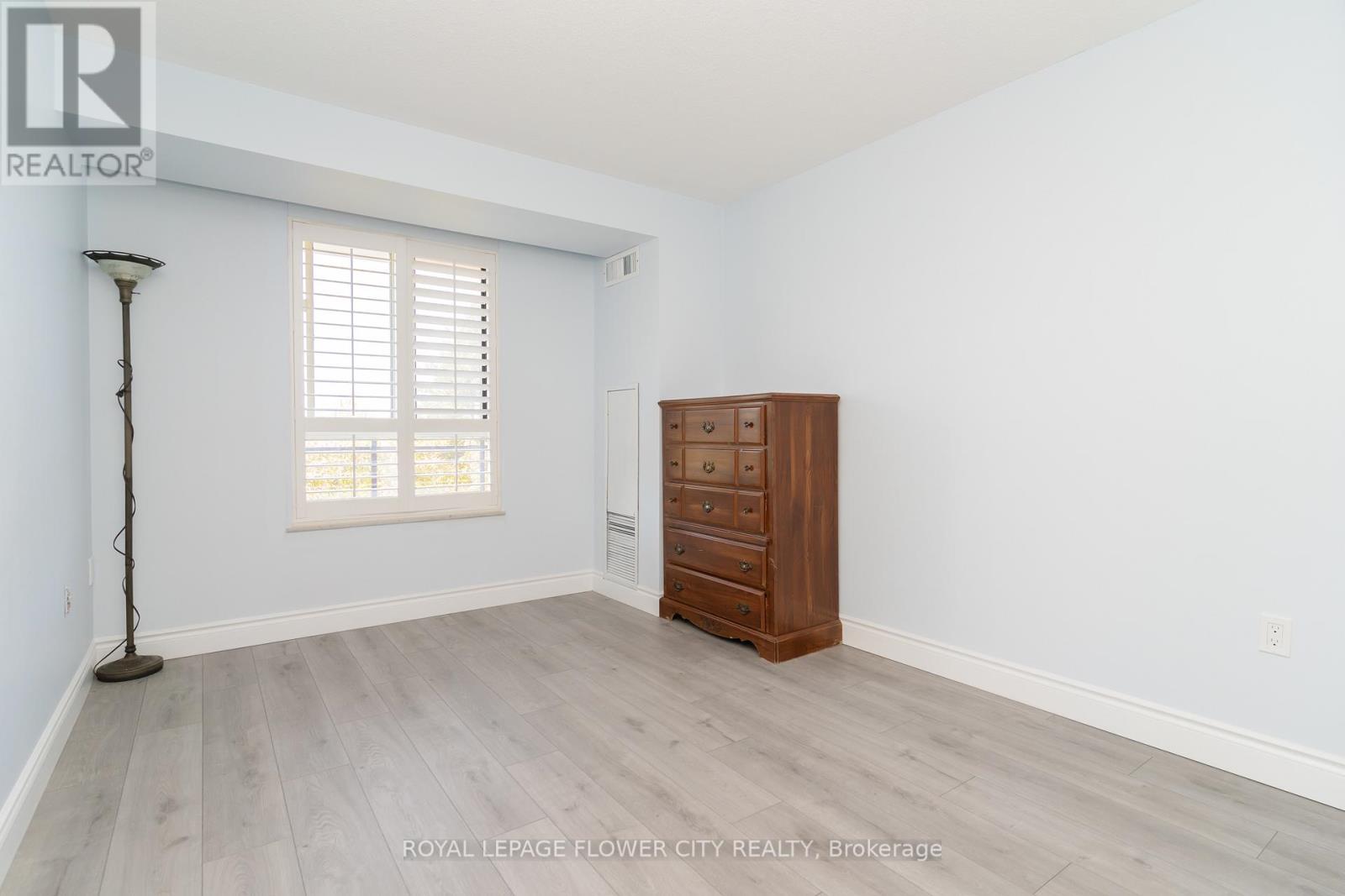304 - 20 Cherrytree Drive, Brampton, Ontario  L6Y 3V1 - Photo 22 - W12156034