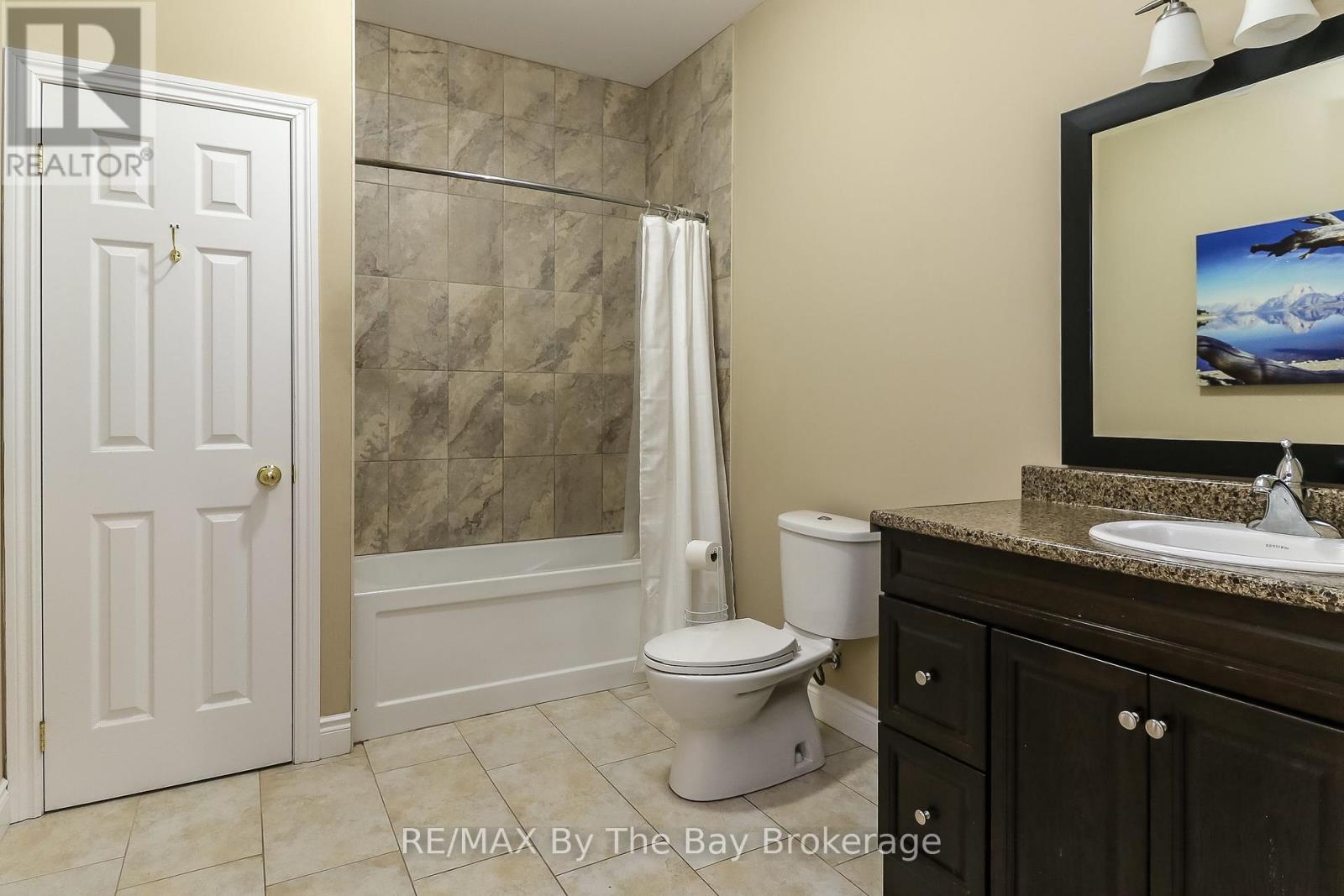 37 Wesley Avenue, Wasaga Beach, Ontario  L9Z 1C8 - Photo 25 - S12033932