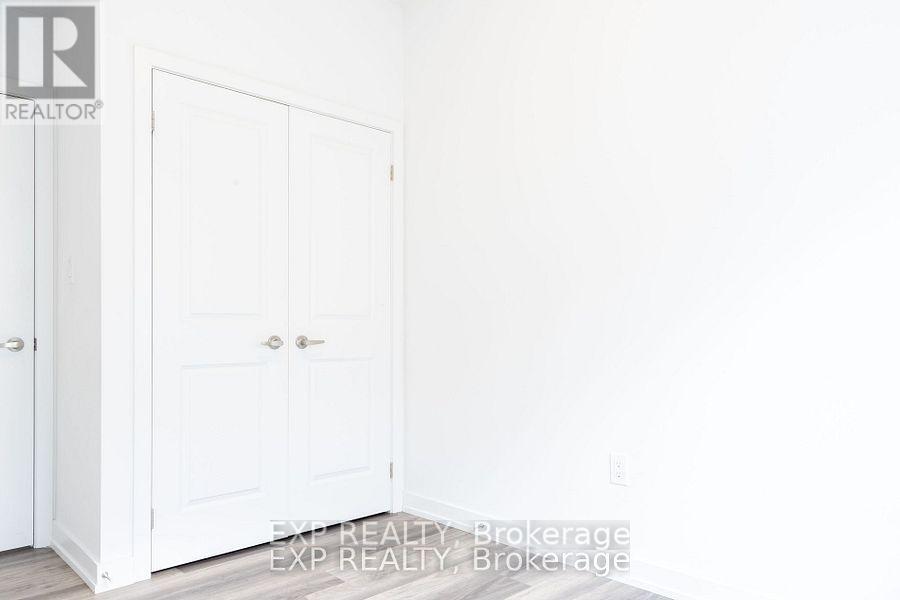 40 - 205 West Oak Trail, Kitchener, Ontario  N2R 1R4 - Photo 12 - X12156032