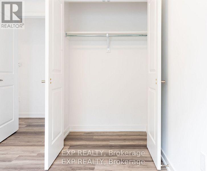 40 - 205 West Oak Trail, Kitchener, Ontario  N2R 1R4 - Photo 14 - X12156032